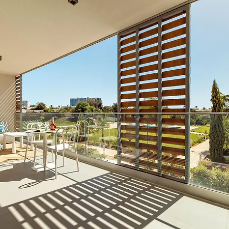 Relaxing Pool In Private Terrace Appartement